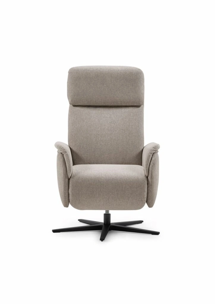 Sillón Dalia de frente, tapizado topo y base de estrella