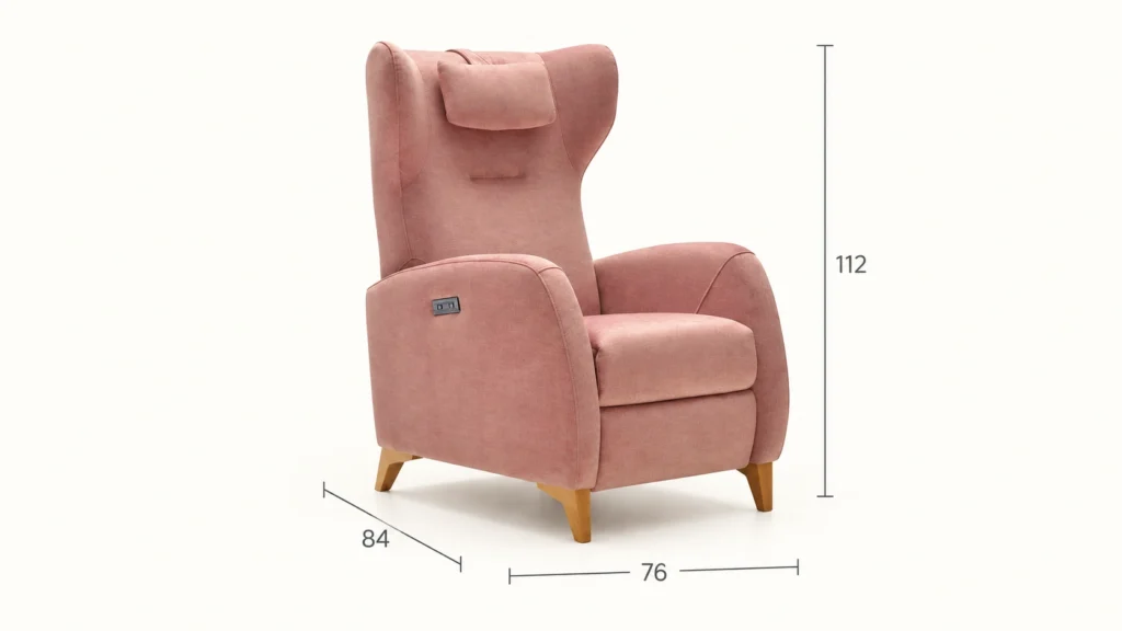 Sillón Bruma con sus medidas sobre fondo marfil.