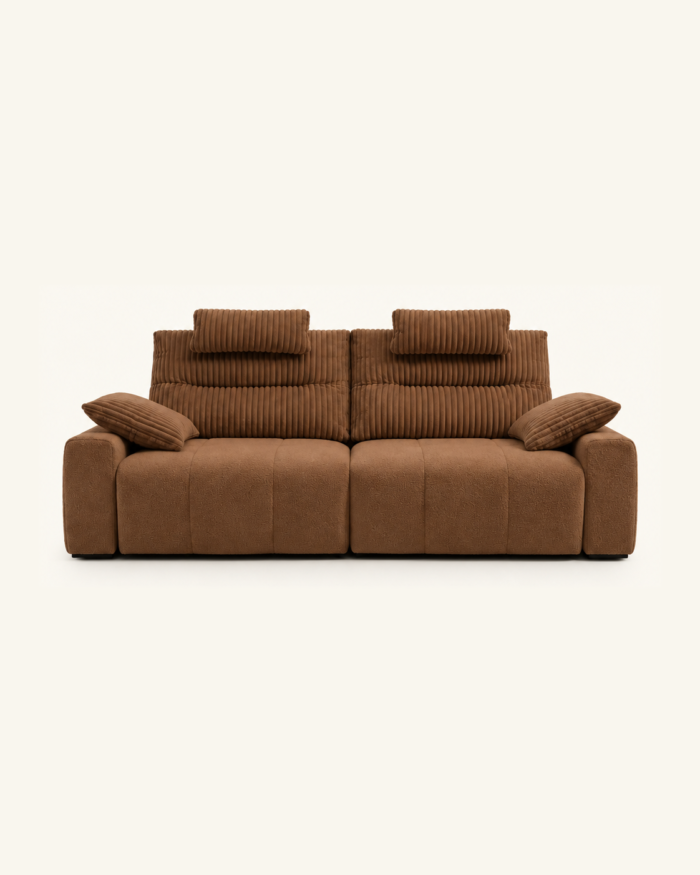 Sofá Niza de 2 plazas sobre fondo beige