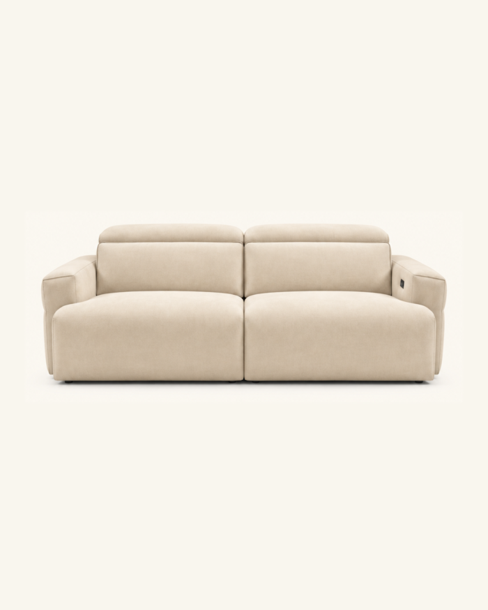 Sofá Salina de 2 plazas sobre fondo beige