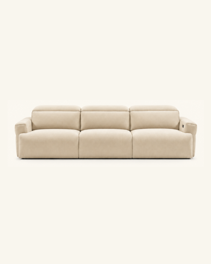 Sofá Salina de 3 Plazas sobre fondo beige
